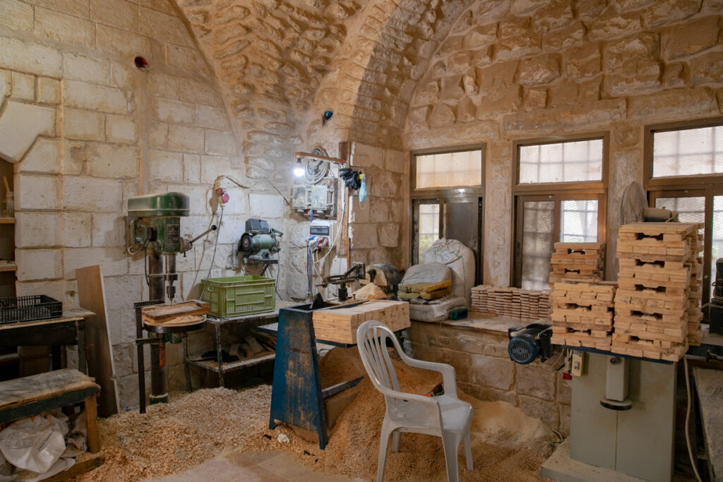 8X9A4328_עיר_עתיקה_S