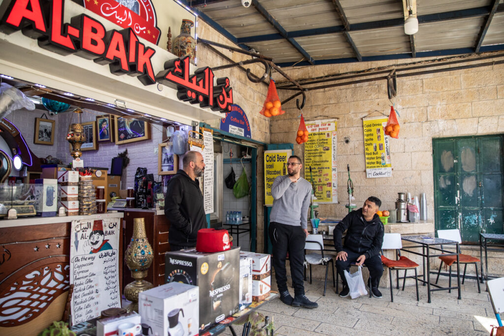 הימו – מיצים טבעיים וקפה – 050-5339344